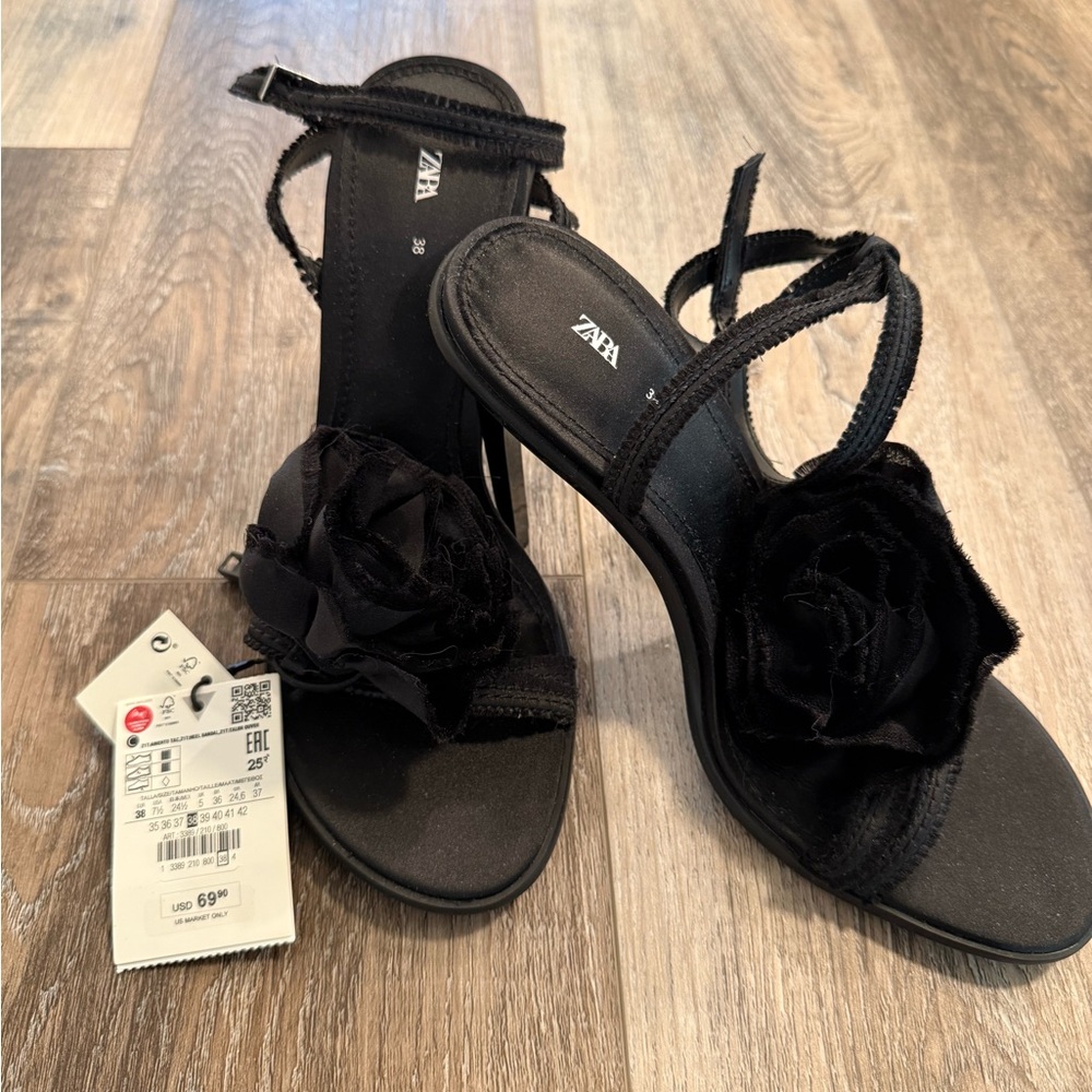 Zara Women's Black Heels with Floral Accent